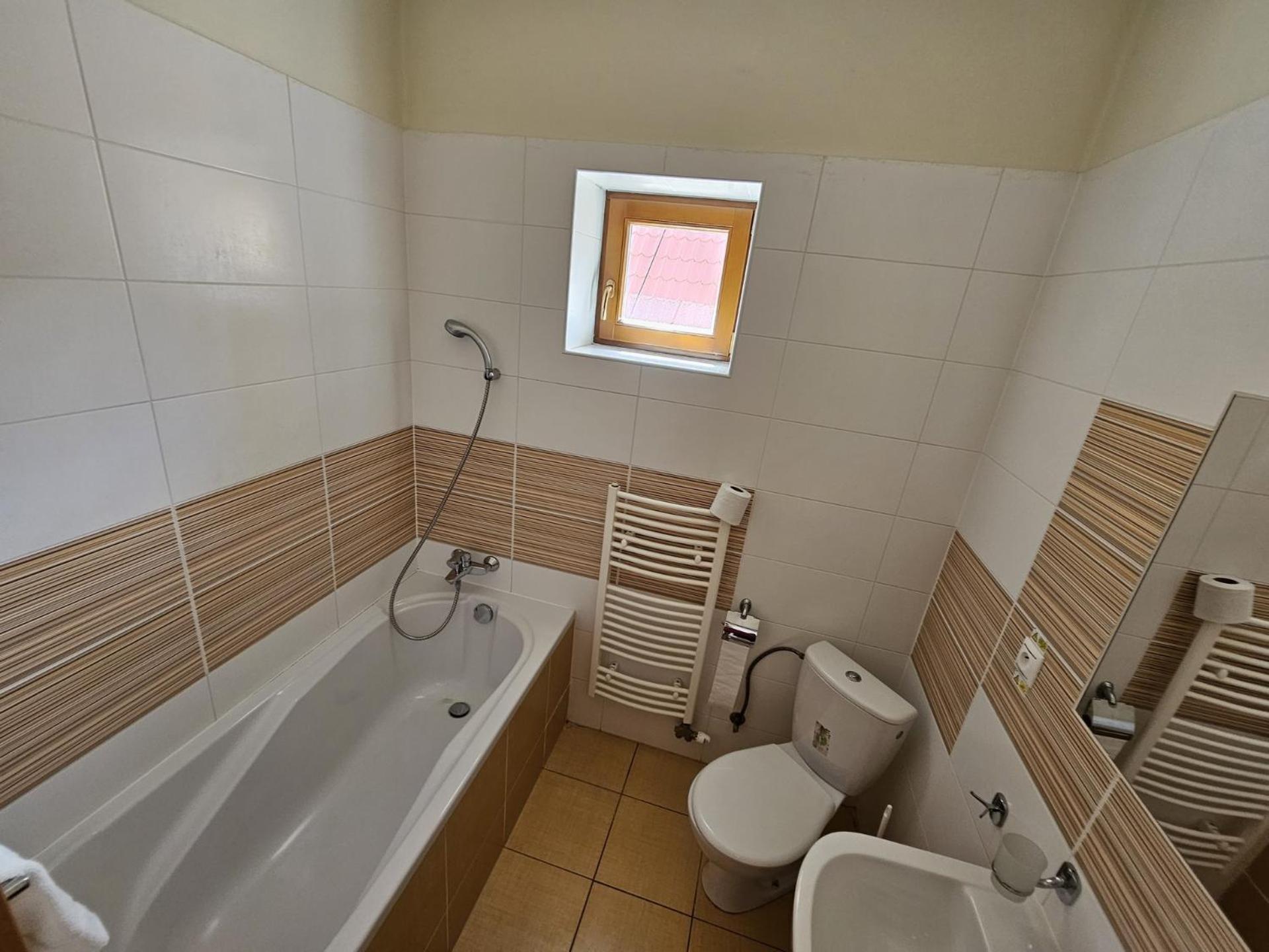 Penzion Pod Krivanom Liptovský Hrádok Kültér fotó